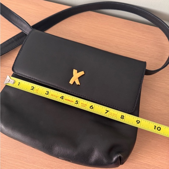 Vintage 80s 90s Paloma Picasso Italian Genuine Black Leather Crossbody Bag - Picture 11 of 12